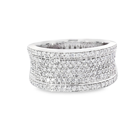 Pavé Diamond Ring Pavé Diamond Ring