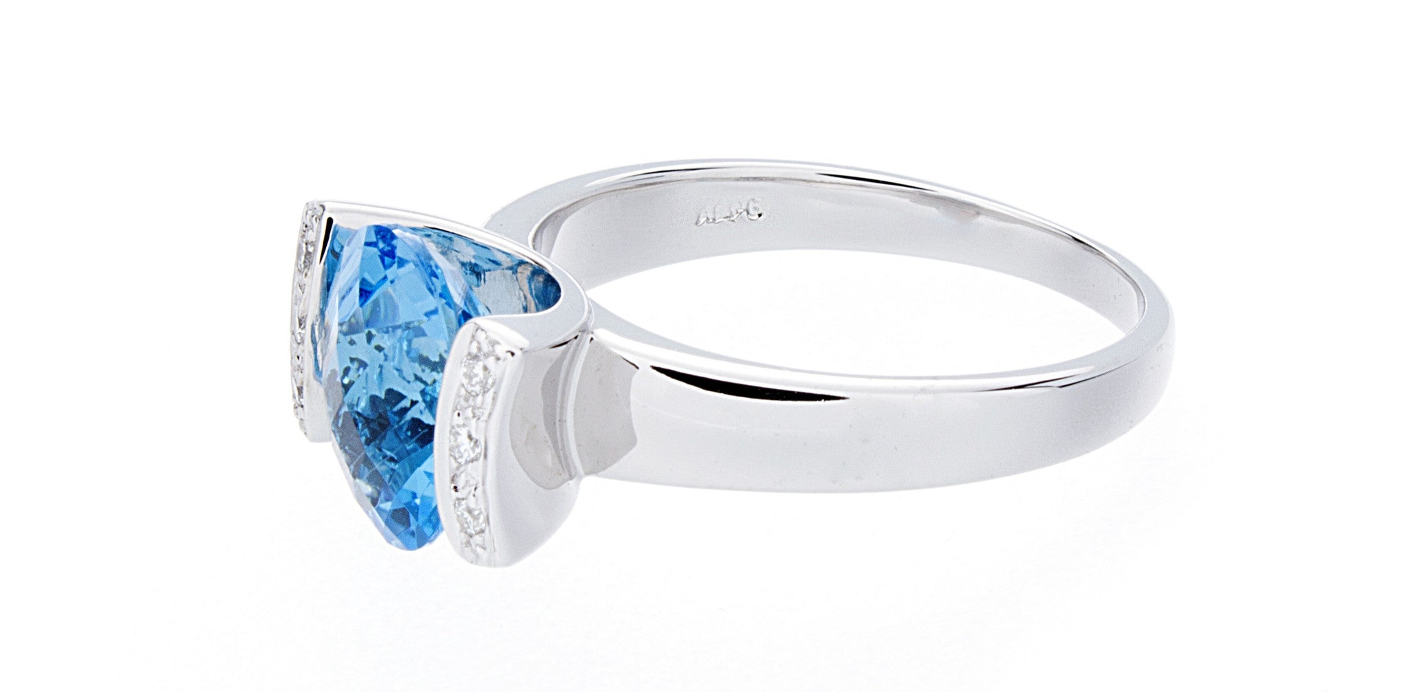 Diamond & Blue Topaz Gold Ring - Isaac Westman - 2 Diamond & Blue Topaz Gold Ring - Isaac Westman - 2