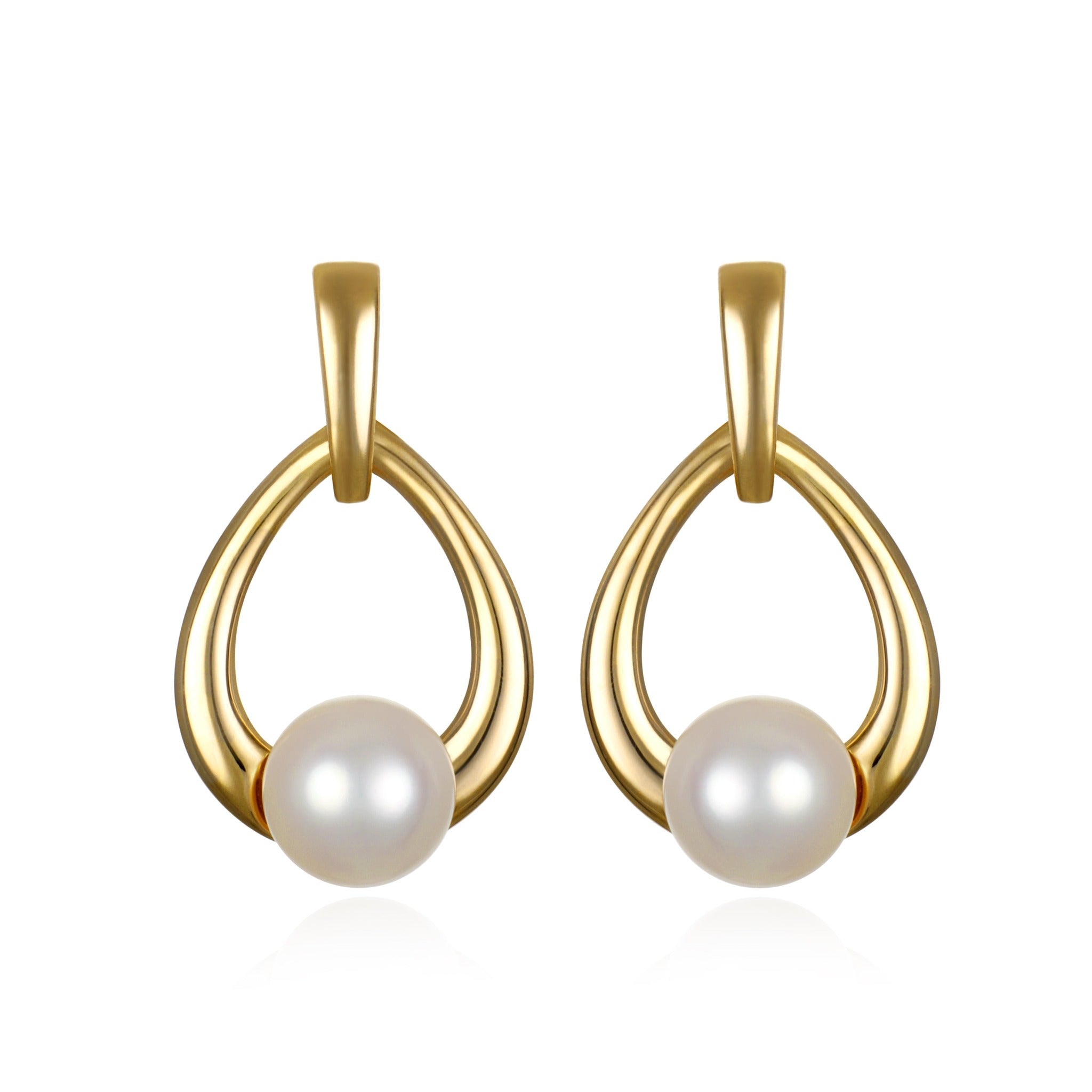 Elegant freshwater pearl earrings by ISAAC WESTMAN® featuring 14k gold hooks and lustrous pearls.