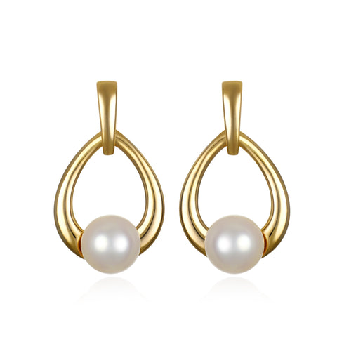Elegant freshwater pearl earrings by ISAAC WESTMAN® featuring 14k gold hooks and lustrous pearls.