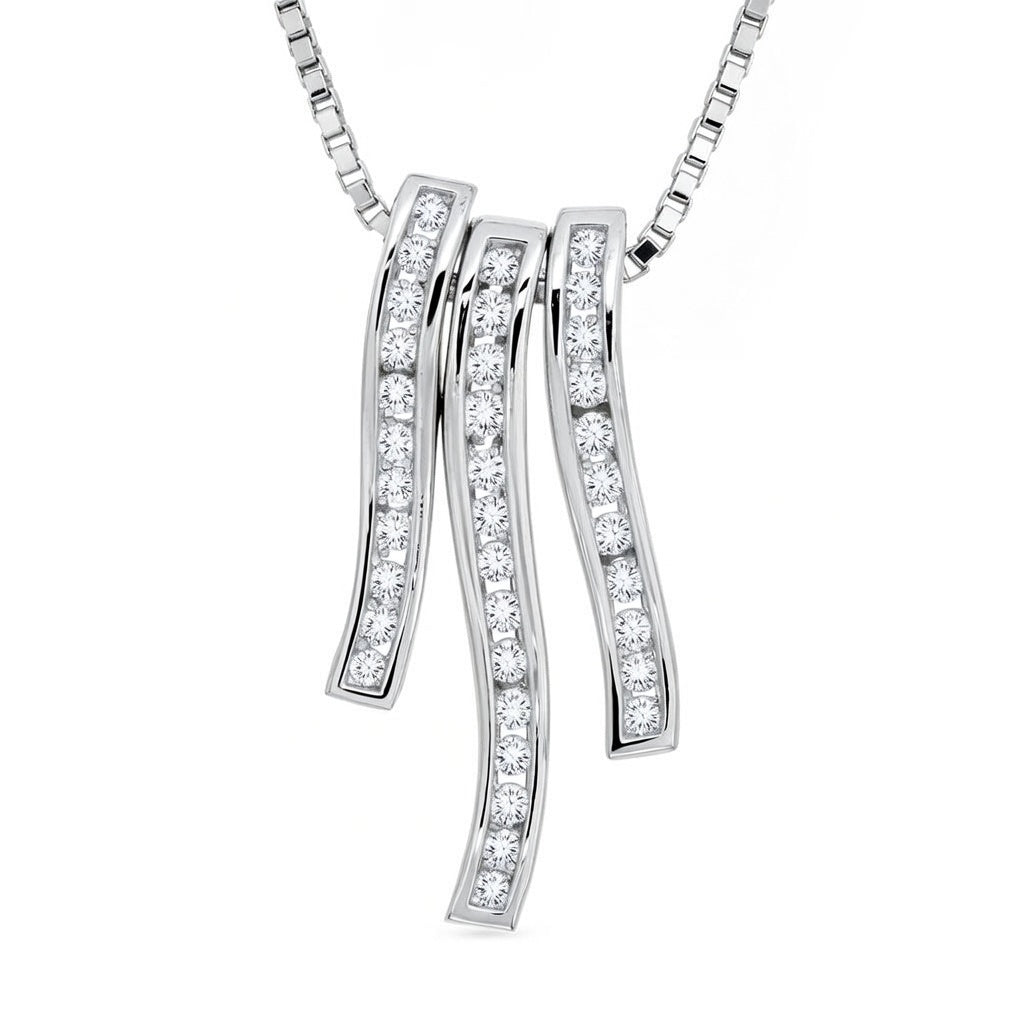 Round Brilliant Diamond Pendant by ISAAC WESTMAN®