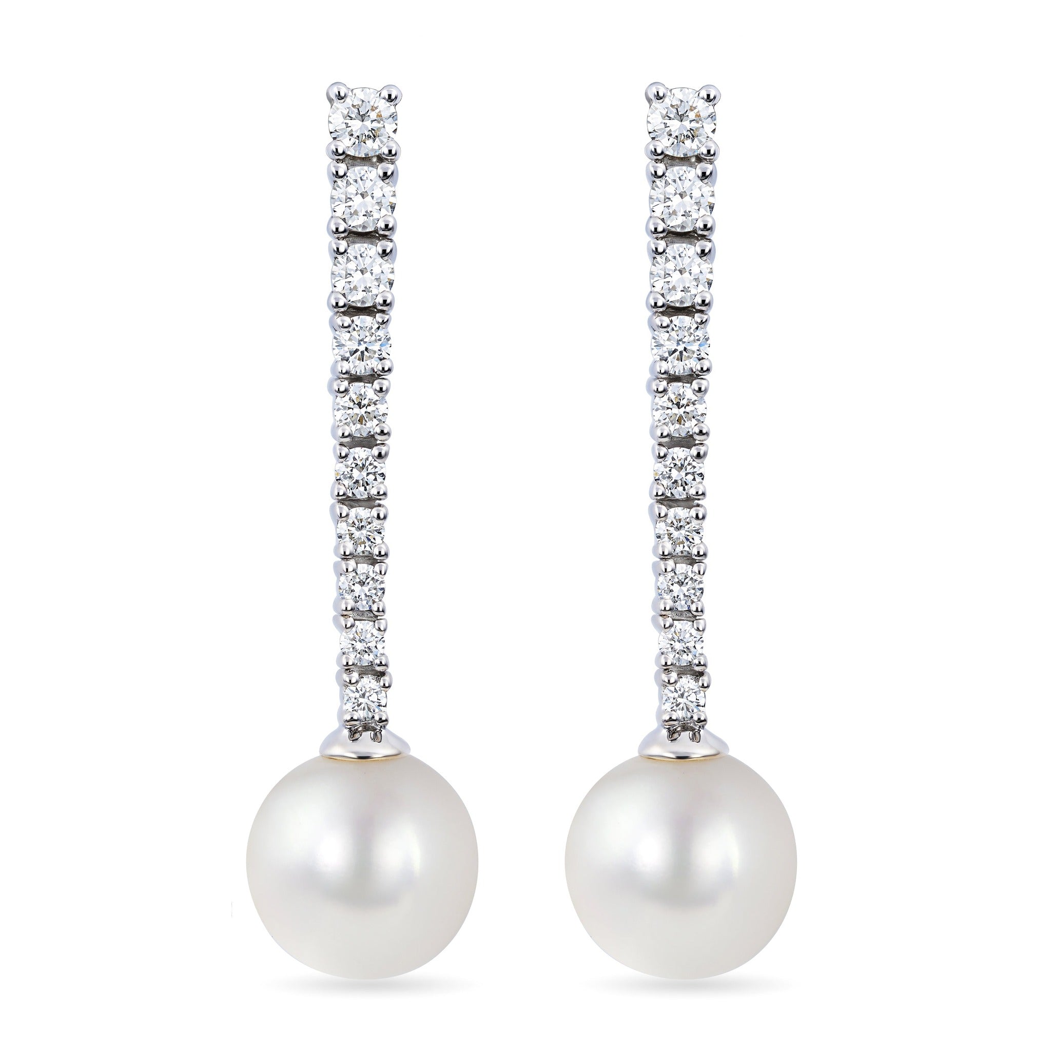 ISAAC WESTMAN diamond and freshwater pearl dangle earrings featuring elegant dangling pearls and sparkling diamonds.